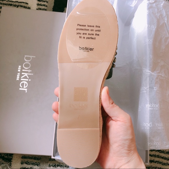 Botkier Julie Slide Sandal - Picture 7 of 7